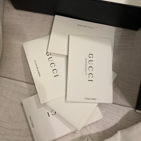 Gucci Ace Studded Leather Sneaker - Picture 16 of 16